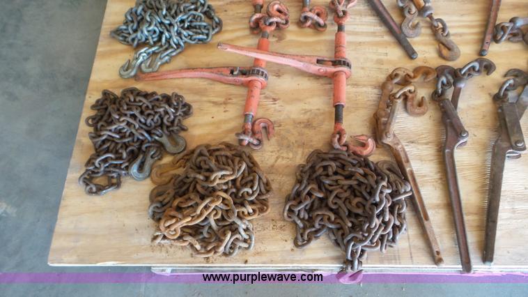 image for item BN9356 Assorted tools