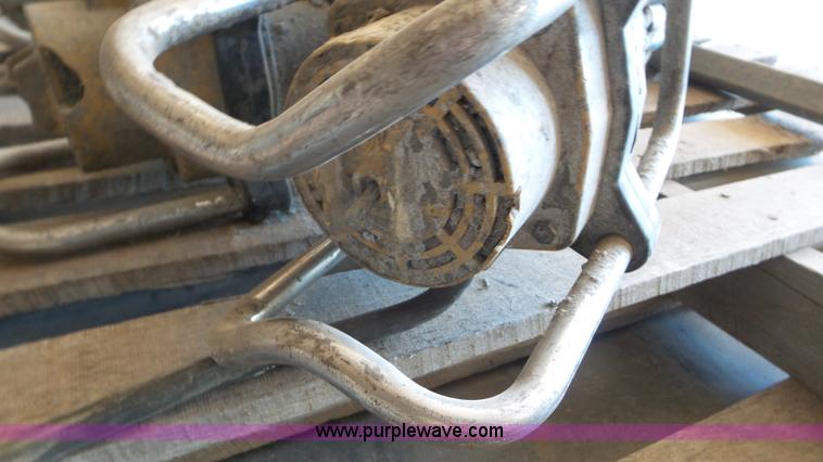 image for item BN9368 Assorted concrete tools