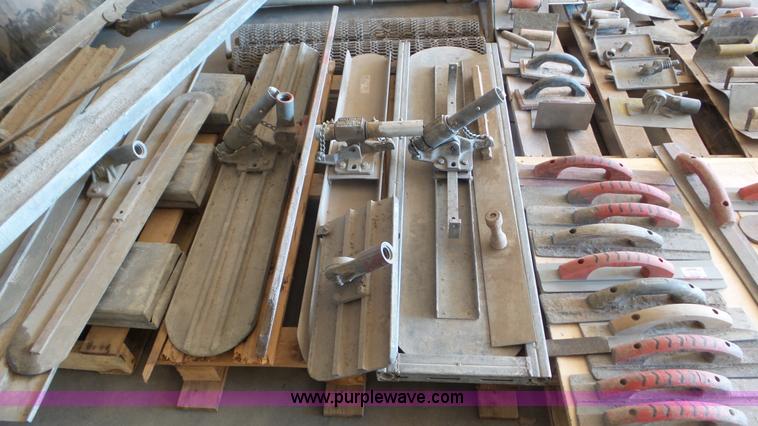 image for item BN9368 Assorted concrete tools