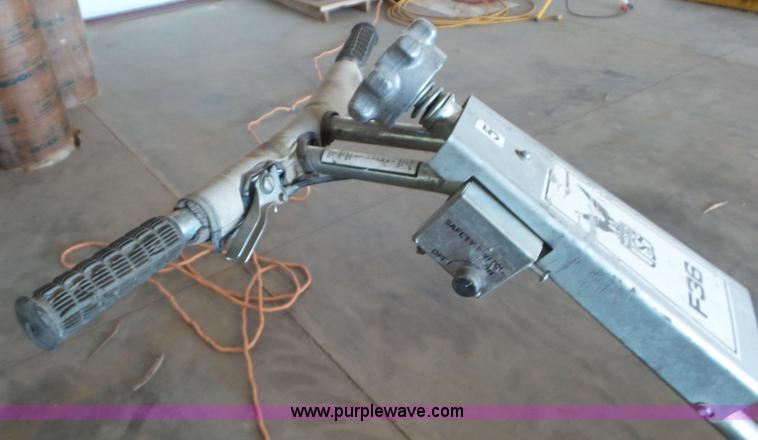 image for item BN9379 Arrow Master F-36 power trowel