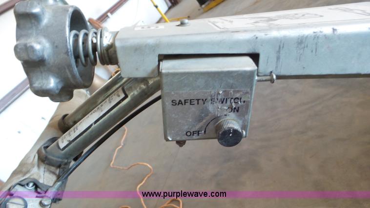 image for item BN9379 Arrow Master F-36 power trowel