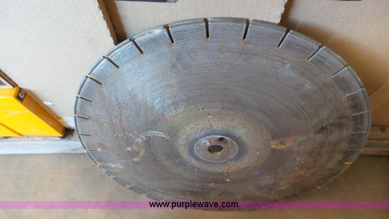 image for item BN9406 Cushion Cut 3535WC concrete saw