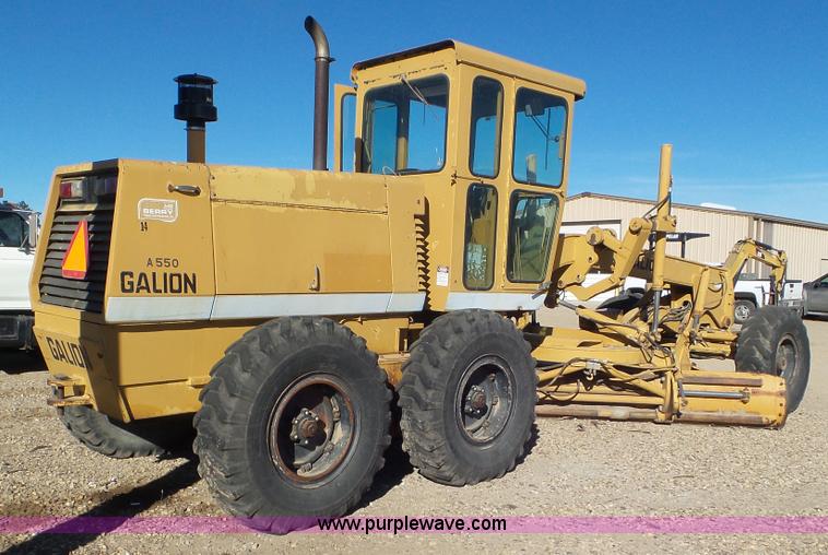 image for item J6799 Galion A550 motor grader