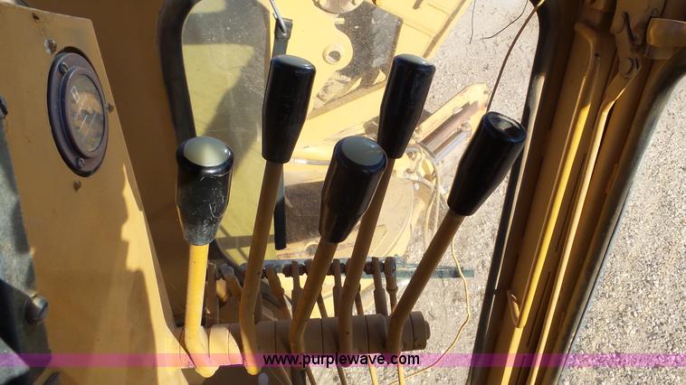 image for item J6799 Galion A550 motor grader