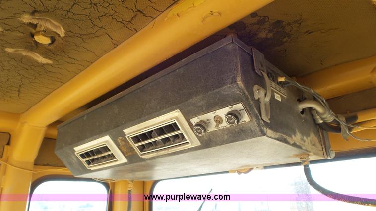 image for item J6799 Galion A550 motor grader