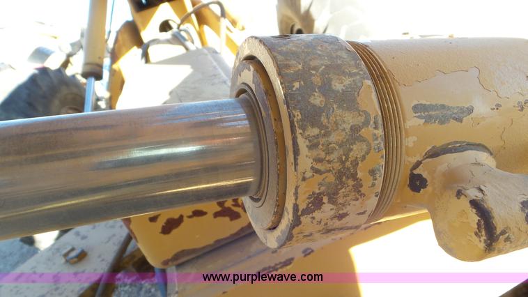 image for item J6799 Galion A550 motor grader