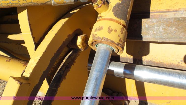 image for item J6799 Galion A550 motor grader