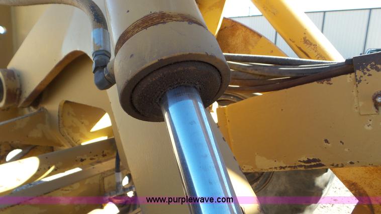 image for item J6799 Galion A550 motor grader