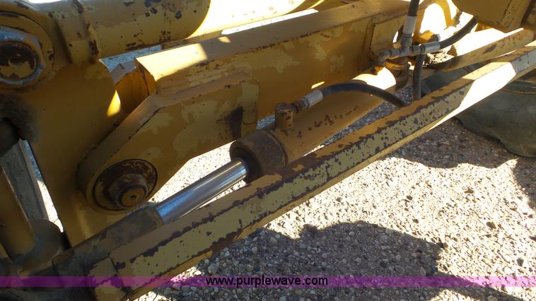 image for item J6799 Galion A550 motor grader