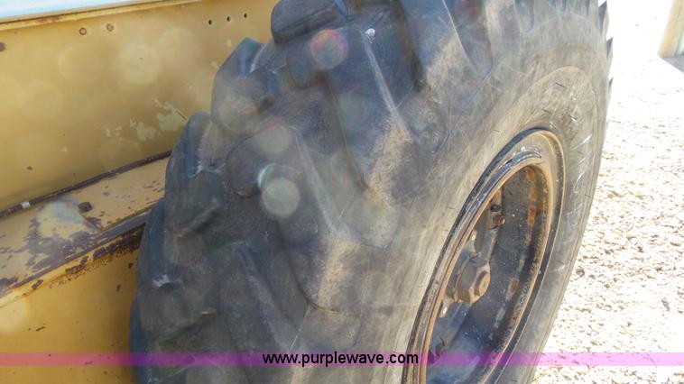 image for item J6799 Galion A550 motor grader