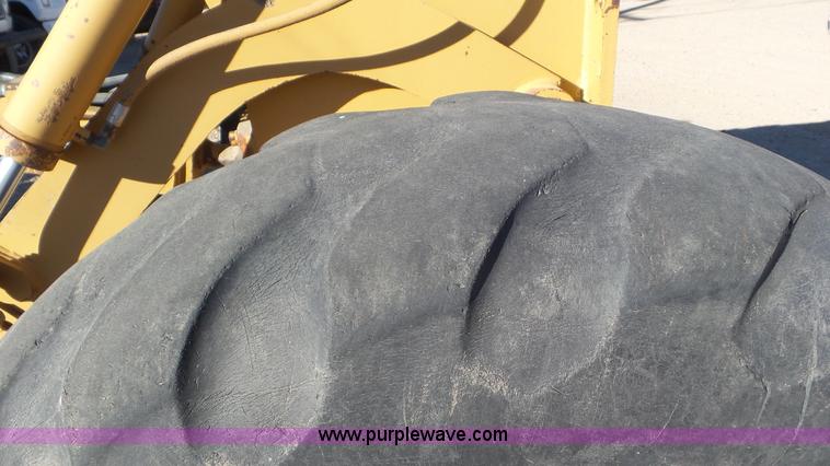 image for item J6799 Galion A550 motor grader