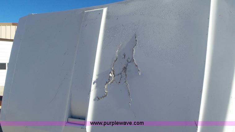 image for item J6801 1994 Ford F700 dump truck