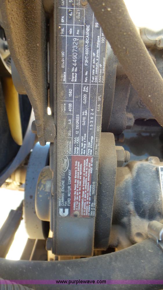 image for item J6801 1994 Ford F700 dump truck