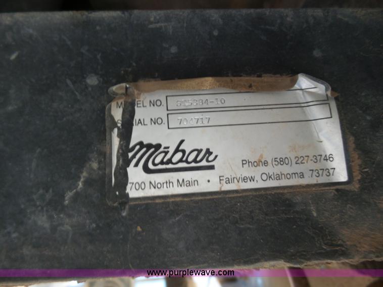 image for item J6802 1982 Ford F800 dump truck