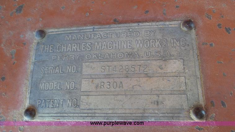 image for item J6803 Ditch Witch R30 trencher