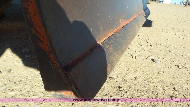 image for item J6803 Ditch Witch R30 trencher
