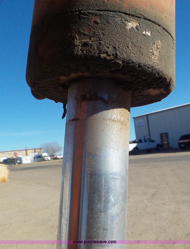 image for item J6803 Ditch Witch R30 trencher