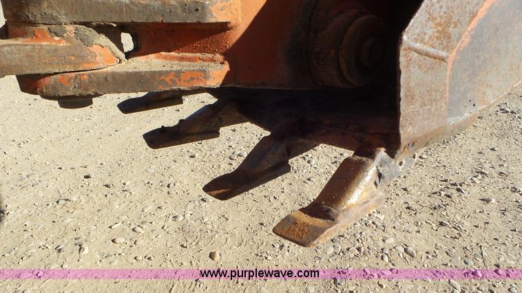 image for item J6803 Ditch Witch R30 trencher