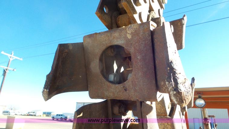 image for item J6803 Ditch Witch R30 trencher