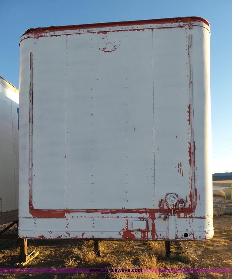 image for item J6808 1973 Great Dane 73127 enclosed cargo trailer