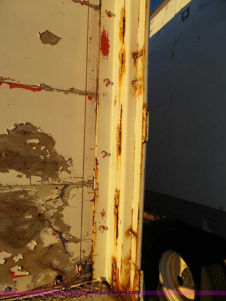 image for item J6808 1973 Great Dane 73127 enclosed cargo trailer