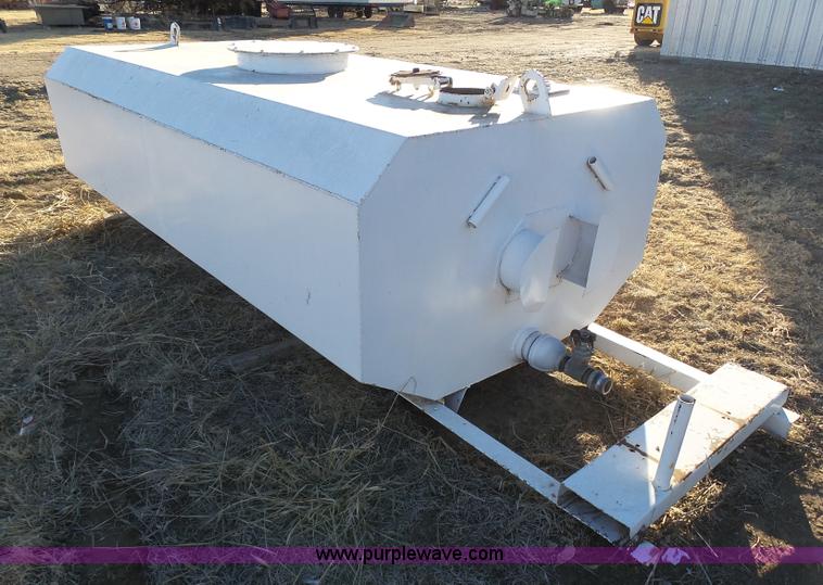 image for item J6810 Steel water tank