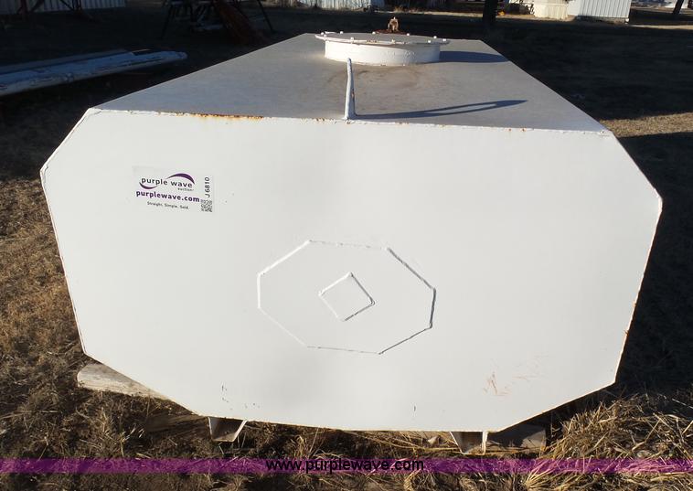 image for item J6810 Steel water tank