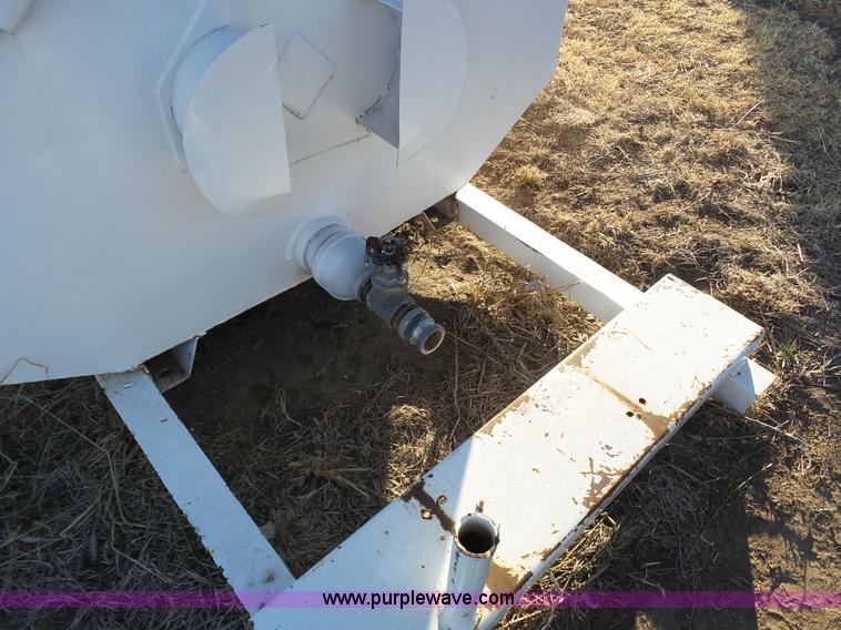 image for item J6810 Steel water tank