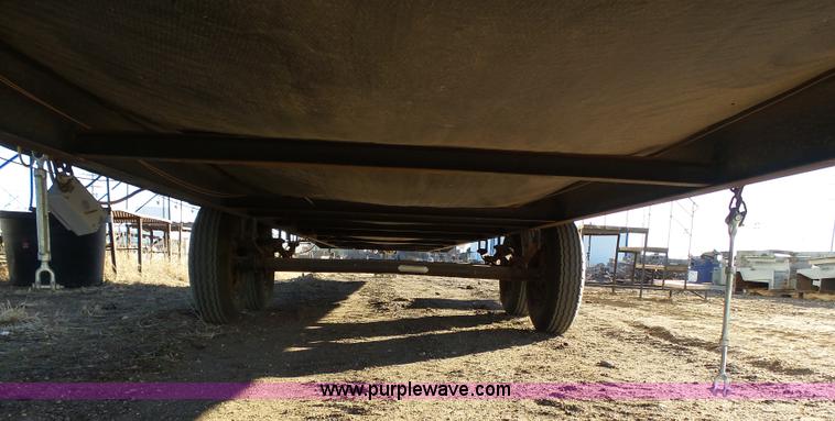 image for item J6811 2000 Office Master mobile office trailer