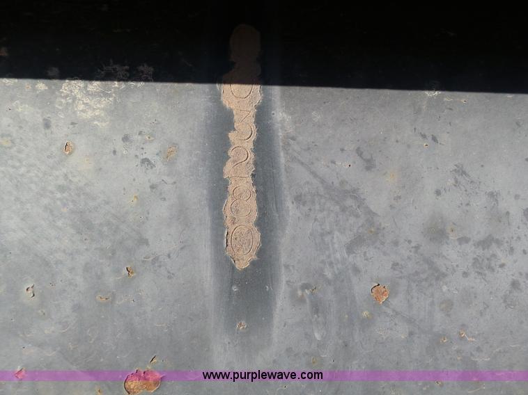 image for item J6811 2000 Office Master mobile office trailer