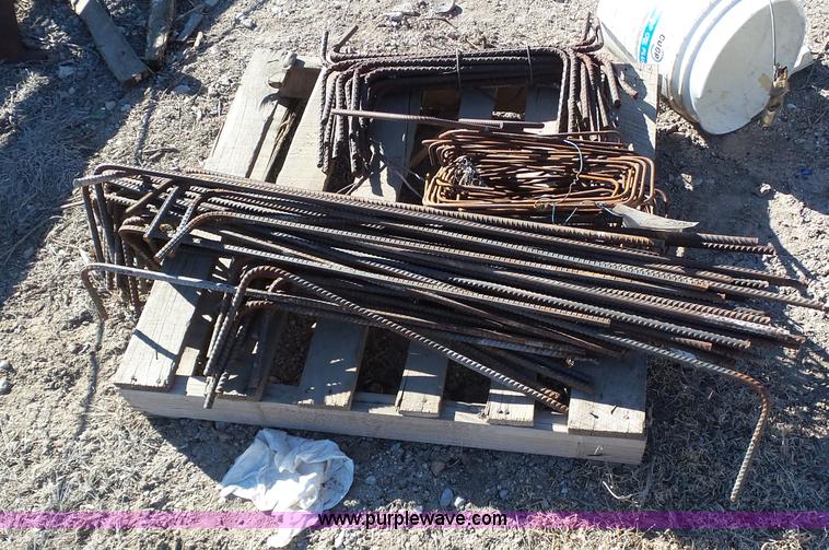 image for item J6815 Assorted rebar