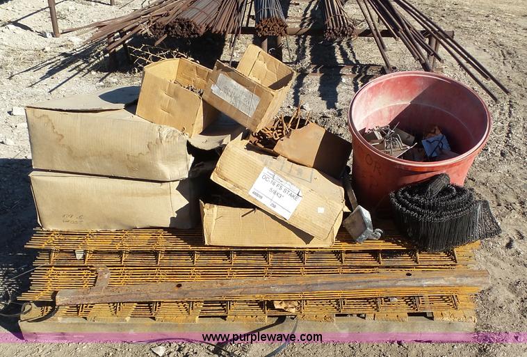 image for item J6815 Assorted rebar