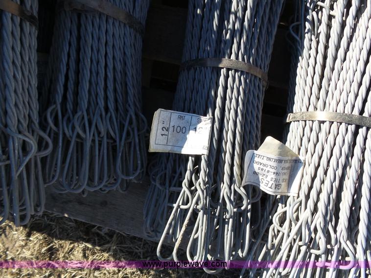 image for item J6819 Gate form system