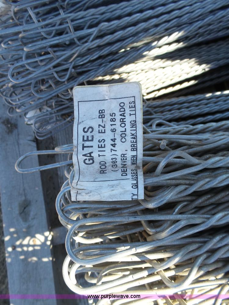 image for item J6819 Gate form system