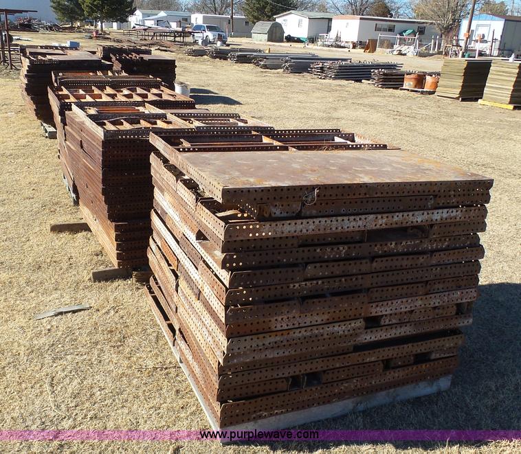 image for item J6822 Assorted Efco steel panels and concrete forms