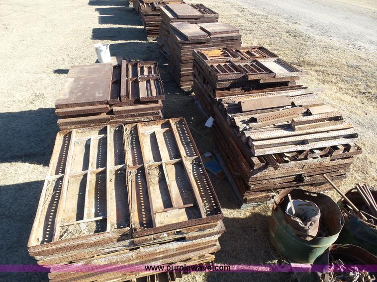 image for item J6822 Assorted Efco steel panels and concrete forms