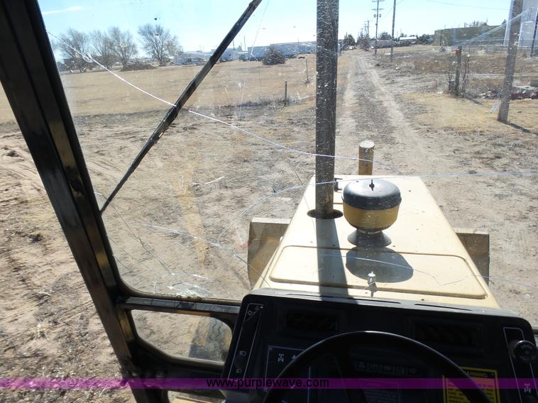 image for item J6824 1994 Caterpillar 416B backhoe