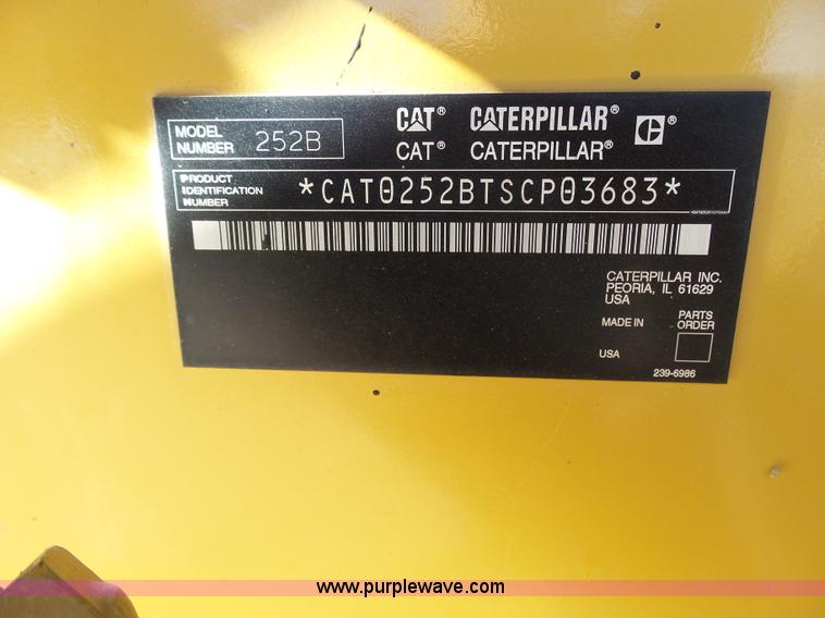 image for item J6825 2007 Caterpillar 252B skid steer