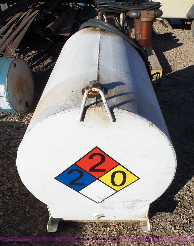 image for item J8284 Fuel tank