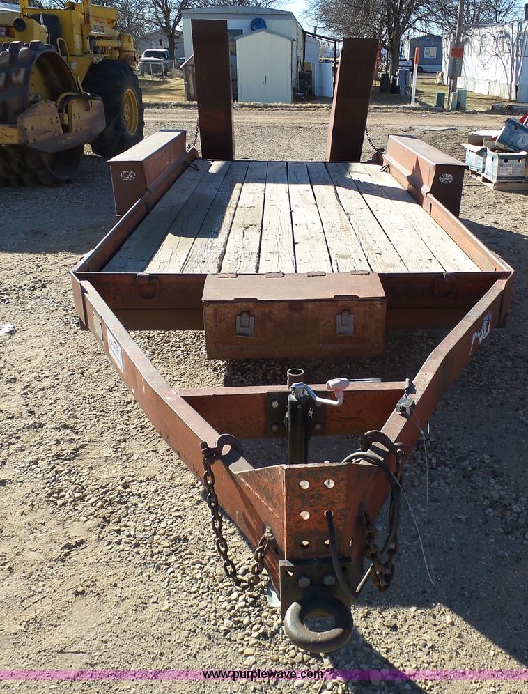 image for item J8291 1984 Belshe equipment trailer