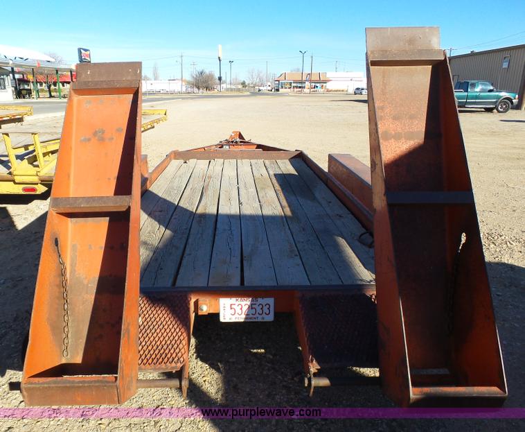 image for item J8291 1984 Belshe equipment trailer