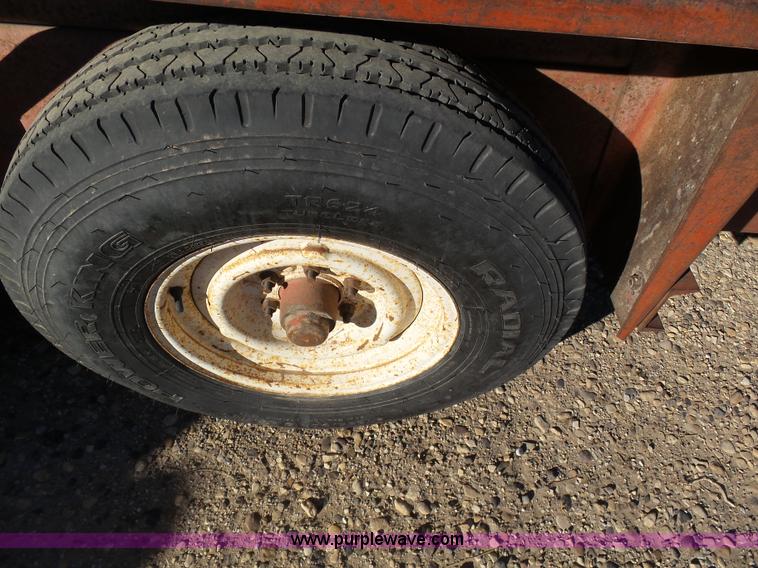 image for item J8291 1984 Belshe equipment trailer