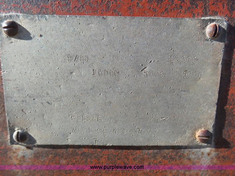 image for item J8291 1984 Belshe equipment trailer