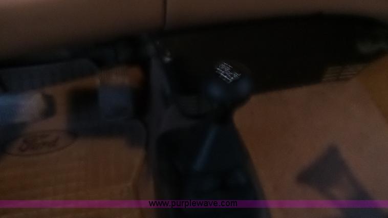 image for item J8293 1999 Ford F150 SuperCab pickup truck