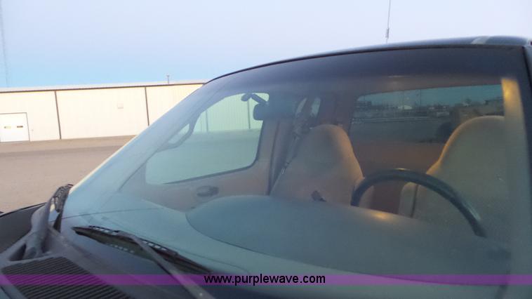 image for item J8293 1999 Ford F150 SuperCab pickup truck