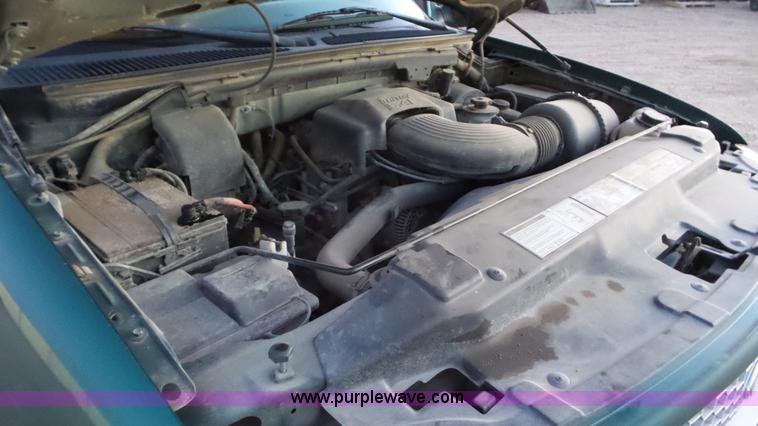 image for item J8293 1999 Ford F150 SuperCab pickup truck