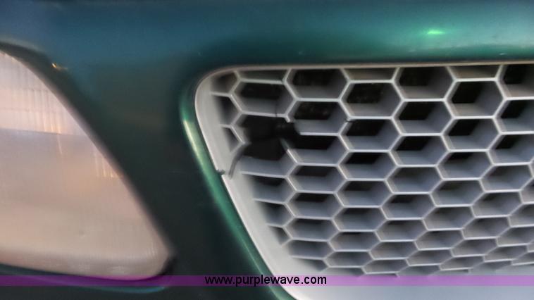 image for item J8293 1999 Ford F150 SuperCab pickup truck