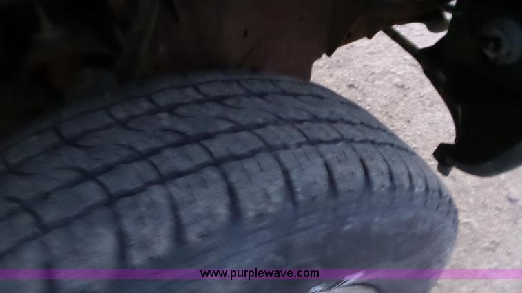 image for item J8293 1999 Ford F150 SuperCab pickup truck