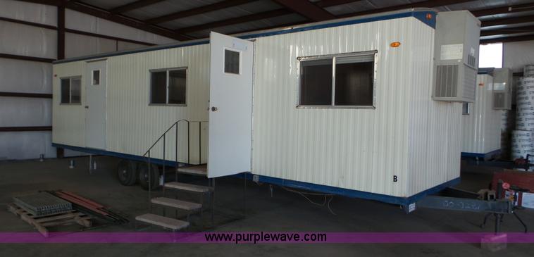 image for item J8295 2000 Office Master trailer