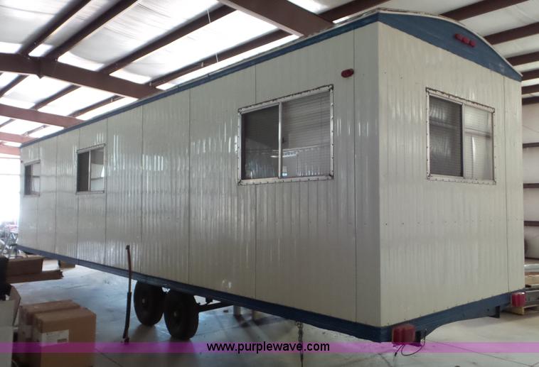 image for item J8295 2000 Office Master trailer